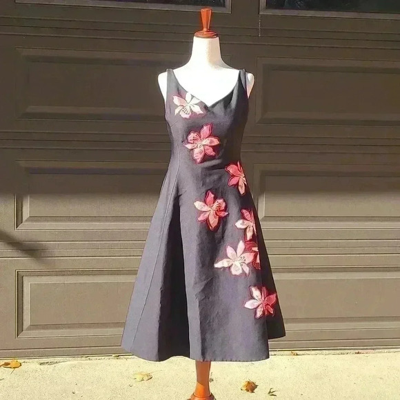 NWOT Kate Spade Black Tiger Lily Applique Fit & Flare Dress sz 4 - Picture 4 of 16